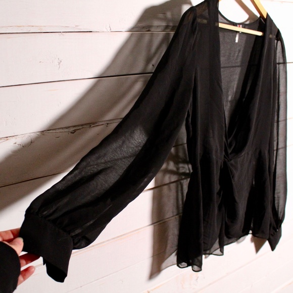 YEST Sheer Black Blouse - Picture 3 of 9